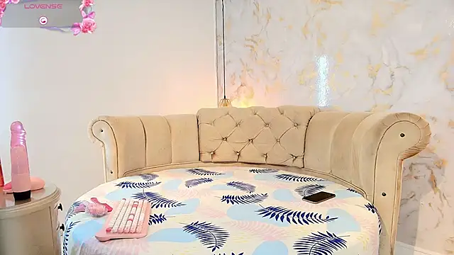 tifanibrown online show from 9, 2, 2026