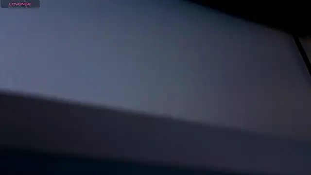 zoe hugeboobs online show from 20, 3, 2026