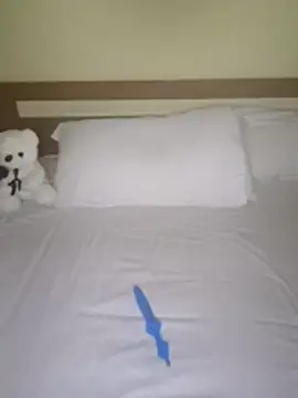 Snapshot of Madalin1bi1 chatting on 15, 2, 2026 Madalin1bi1 online show from 15, 2, 2026