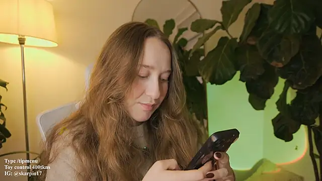 Scarlett NoirMuse online show from 6, 2, 2026