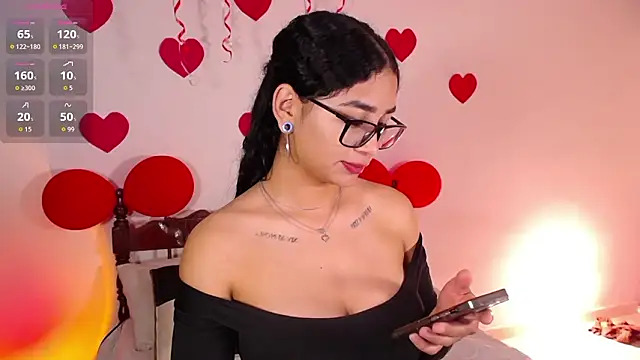 Snapshot of thalia_069 chatting on 8, 3, 2026 thalia 069 online show from 8, 3, 2026