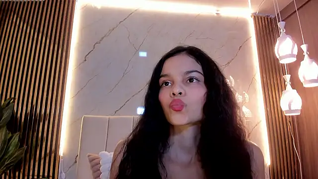 Mia Galvez  online show from 3, 2, 2026