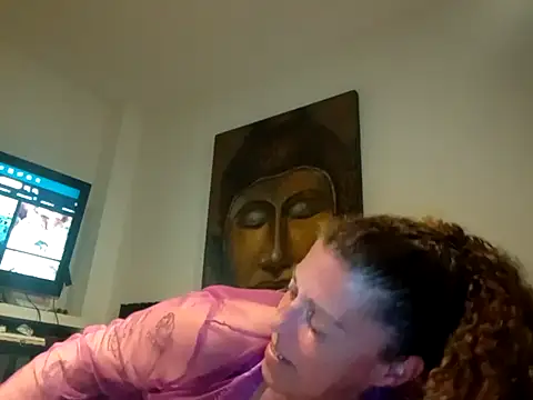 Snapshot of SophienewCDplayer chatting on 18, 3, 2026 SophienewCDplayer online show from 18, 3, 2026