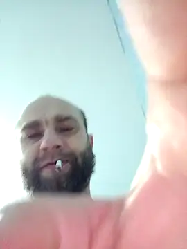 AlexanderArmani online show from 1, 2, 2026