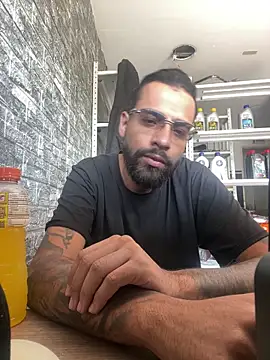 austin Dark online show from 4, 2, 2026