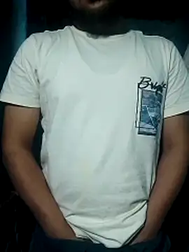 Hornyboydt online show from 2, 2, 2026