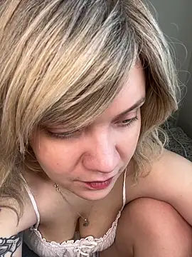 misapolii online show from 5, 2, 2026