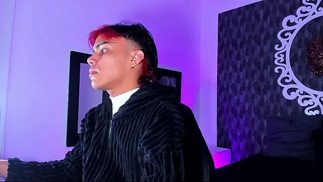 DrakeMoon  online show from 1, 2, 2026