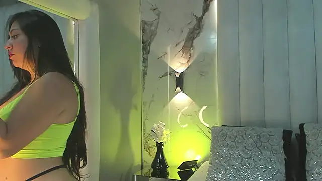 ZaraKnox online show from 3, 2, 2026