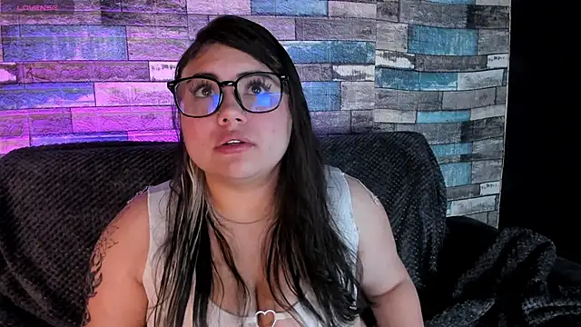 Snapshot of DREAMBOO_ chatting on 4, 3, 2026 DREAMBOO online show from 4, 3, 2026