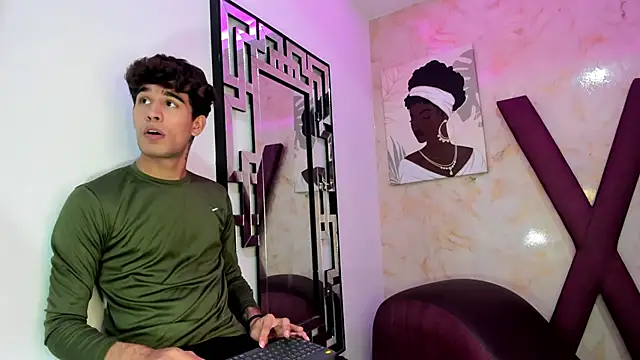 PRETTY COCK1 online show from 5, 3, 2026