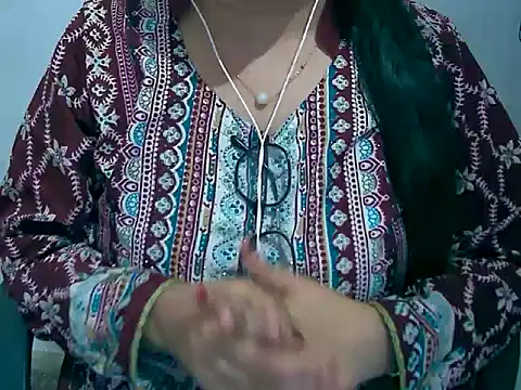 Cute Aliyaa online show from 20, 3, 2026