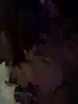 Snapshot of mariahh_lynn chatting on 8, 4, 2026 mariahh lynn online show from 8, 4, 2026