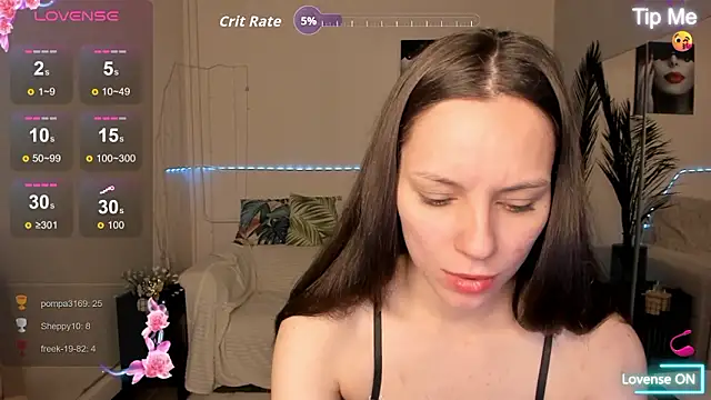 Snapshot of AliceW0ral chatting on 8, 3, 2026 AliceW0ral online show from 8, 3, 2026