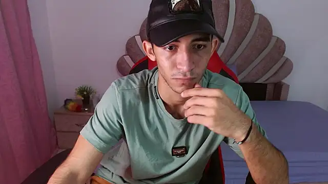 Caius fox online show from 8, 2, 2026