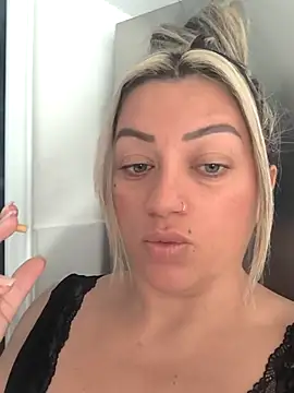 Snapshot of NinaRicci1518 chatting on 9, 3, 2026 NinaRicci1518 online show from 9, 3, 2026