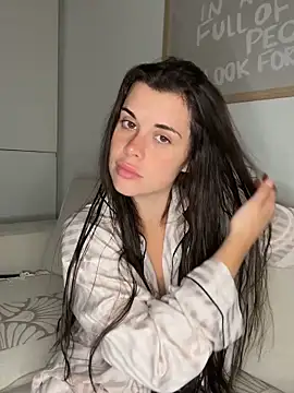 houseofnova online show from 25, 2, 2026