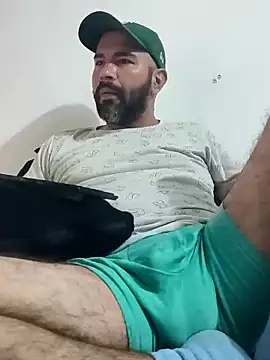 hairyandbigmann online show from 5, 2, 2026