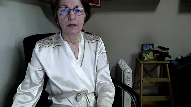 katemodel online show from 3, 3, 2026