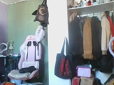 mimi miauu online show from 11, 2, 2026