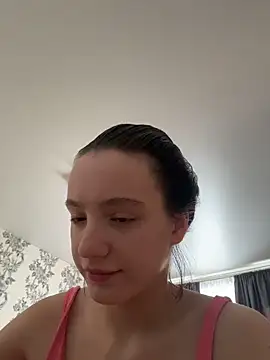 MiaTee online show from 2, 3, 2026