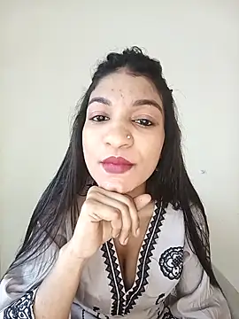 Sofyjenn online show from 4, 2, 2026