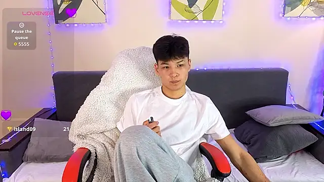 XanneLL online show from 5, 3, 2026