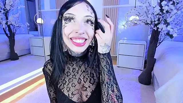 SalemBlackrose online show from 15, 3, 2026