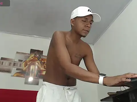 hotboyluxe online show from 11, 2, 2026