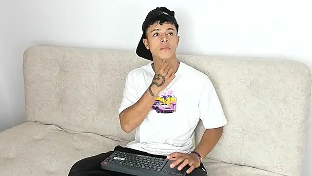  Alex Colton online show from 2, 2, 2026