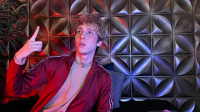 Snapshot of DannyParker_ chatting on 13, 2, 2026 DannyParker online show from 13, 2, 2026