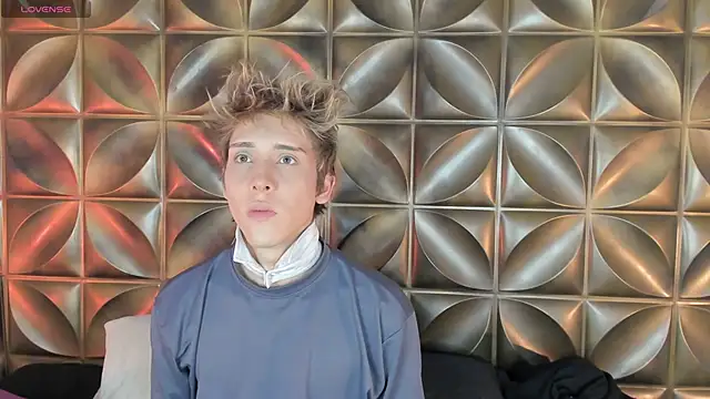 Snapshot of DannyParker_ chatting on 18, 3, 2026 DannyParker online show from 18, 3, 2026