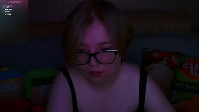 Lauraaa Smith online show from 27, 3, 2026