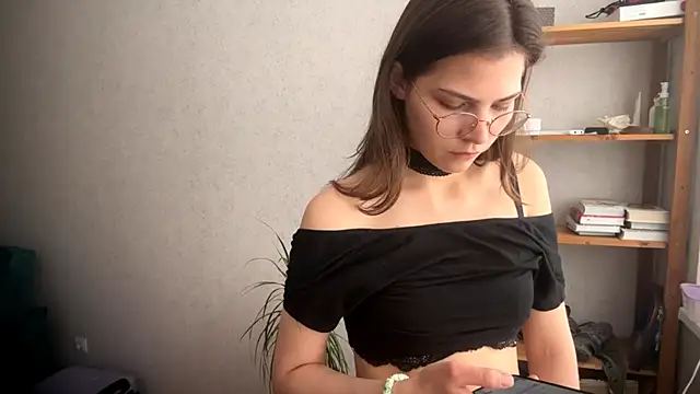 EdythRozier online show from 11, 3, 2026