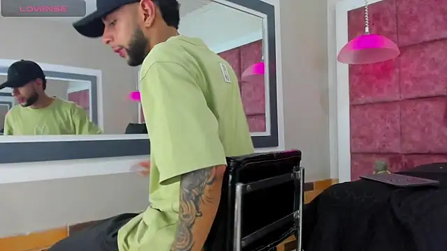 Aiden Cash7 online show from 4, 2, 2026