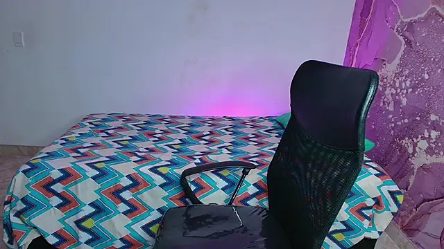 Snapshot of canela_salvaje chatting on 28, 3, 2026 canela salvaje online show from 28, 3, 2026