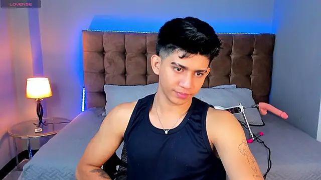 Thiago Olsen online show from 3, 2, 2026