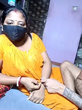 Fetish-Couple2 online show from 13, 2, 2026