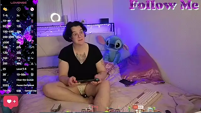 lunatigre4 online show from 12, 3, 2026