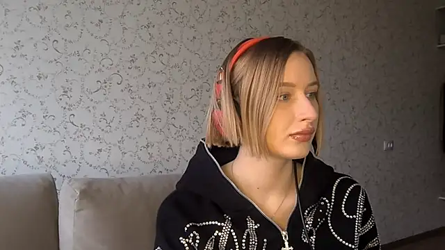 Snapshot of DeliciaBagnoli chatting on 18, 3, 2026 DeliciaBagnoli online show from 18, 3, 2026