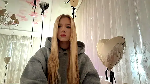 IvyArmbrister online show from 4, 3, 2026