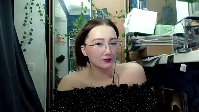 Snapshot of PhoebePalmer chatting on 13, 3, 2026 PhoebePalmer online show from 13, 3, 2026