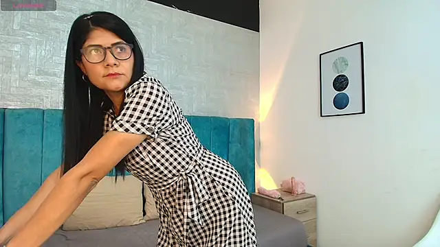 dulcenena moon online show from 17, 3, 2026