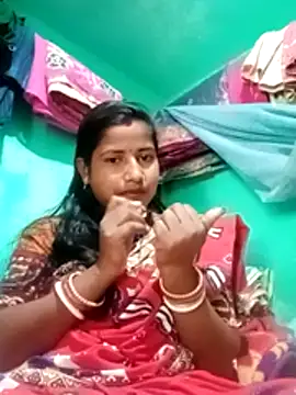 Snapshot of Your_deshibhabi25years chatting on 3, 3, 2026 Your deshibhabi25years online show from 3, 3, 2026