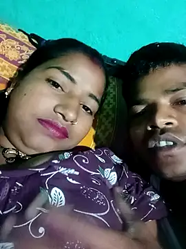 Snapshot of Your_deshibhabi25years chatting on 5, 3, 2026 Your deshibhabi25years online show from 5, 3, 2026