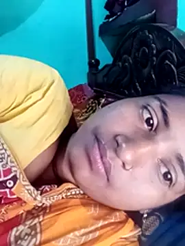 Snapshot of Your_deshibhabi25years chatting on 7, 3, 2026 Your deshibhabi25years online show from 7, 3, 2026