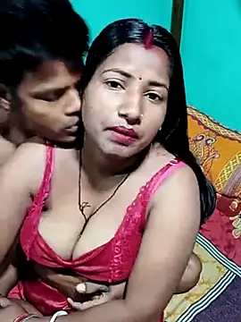 Snapshot of Your_deshibhabi25years chatting on 8, 4, 2026 Your deshibhabi25years online show from 8, 4, 2026