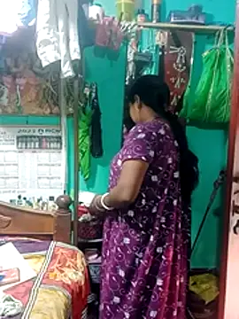 Snapshot of Your_deshibhabi25years chatting on 9, 4, 2026 Your deshibhabi25years online show from 9, 4, 2026