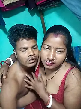 Snapshot of Your_deshibhabi25years chatting on 11, 4, 2026 Your deshibhabi25years online show from 11, 4, 2026