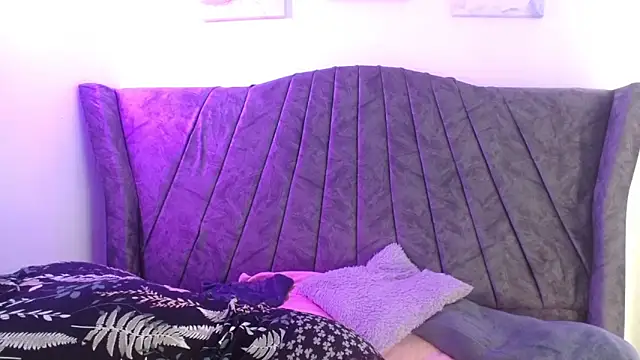 Snapshot of Iris_bloom69 chatting on 3, 3, 2026 Iris bloom69 online show from 3, 3, 2026